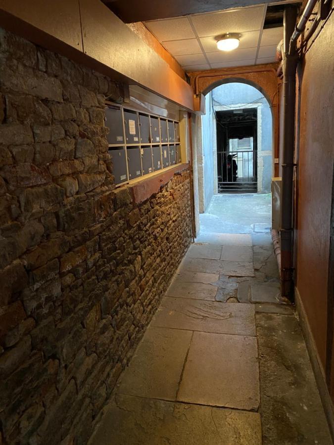 Studio Cosy Au Coeur Du Centre Ville Mâcon エクステリア 写真